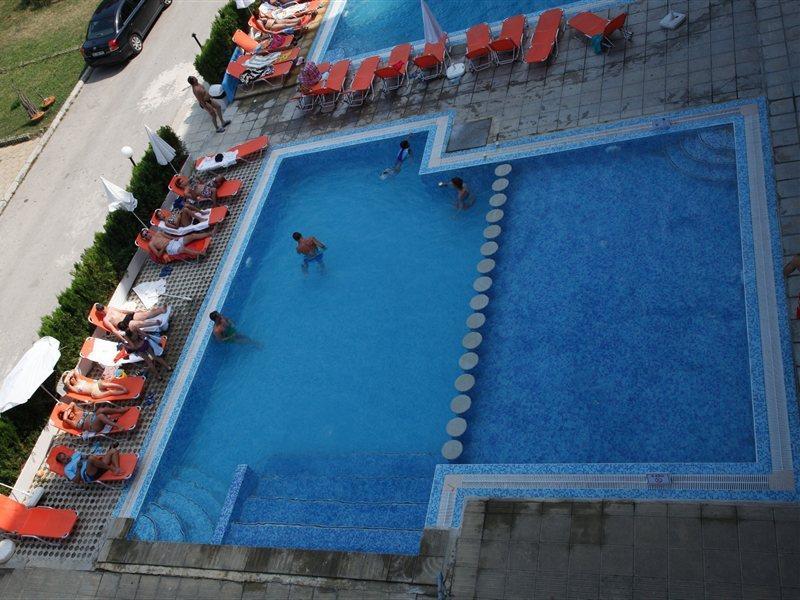 Hotel Gladiola Golden Sands Exterior photo